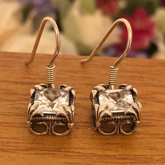 Silpada Sterling Silver Cubic Zirconia Uptown Earrings W0975 - Picture 11 of 16